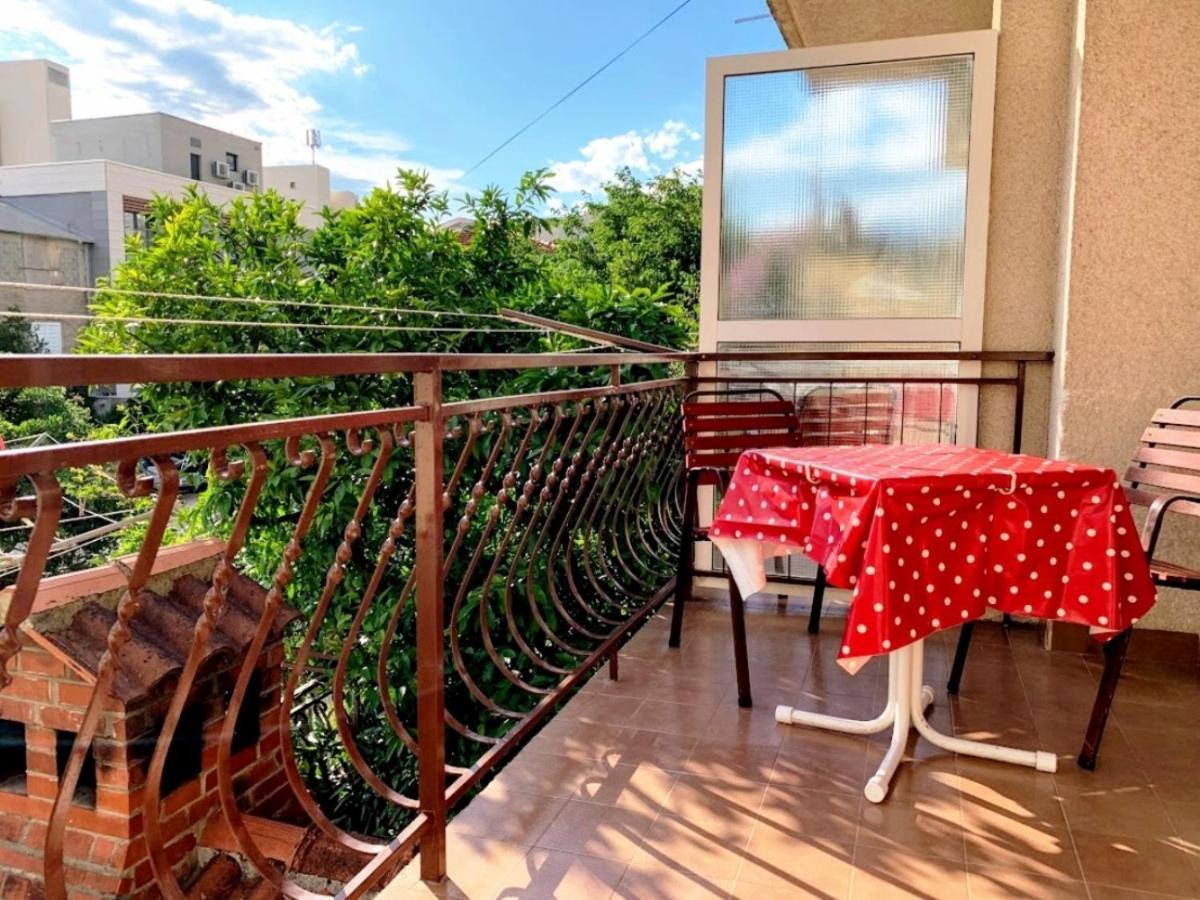 Obradović rooms&apartments Makarska Buitenkant foto