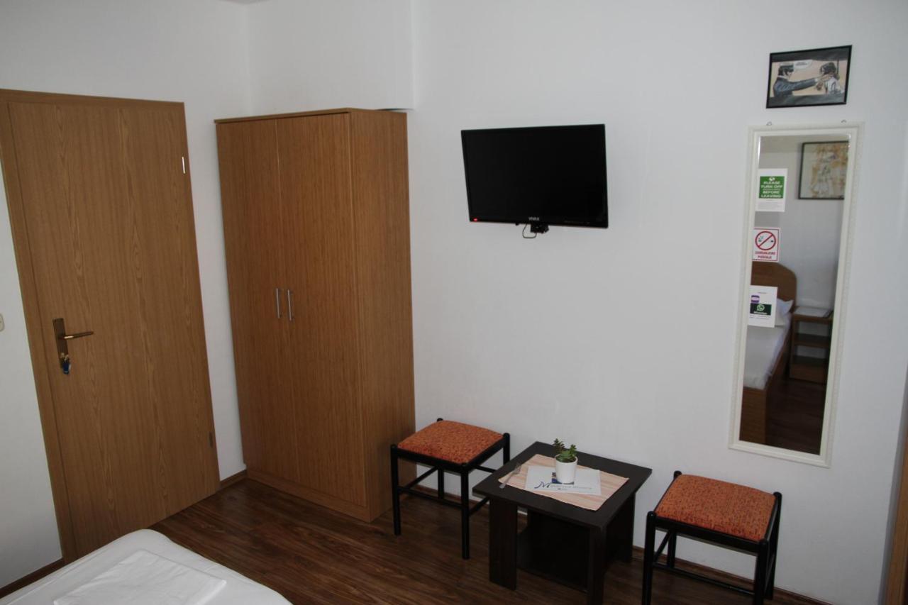 Obradović rooms&apartments Makarska Buitenkant foto