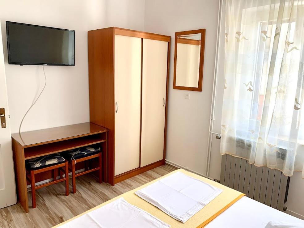 Obradović rooms&apartments Makarska Buitenkant foto