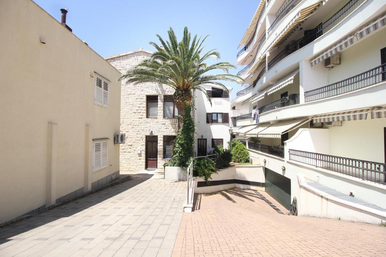 Obradović rooms&apartments Makarska Buitenkant foto